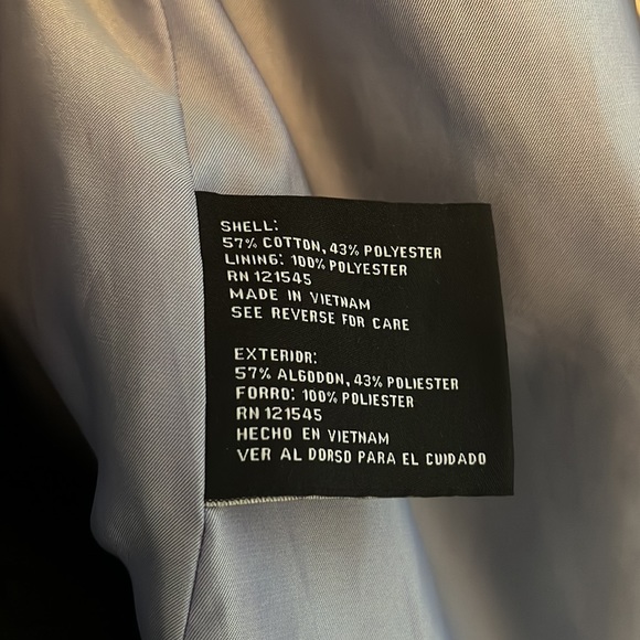 London Fog lined black rain coat with removable hood - Picture 3 of 5